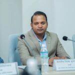 श्रम मन्त्री दिपक कुमार शाहलाई आजै पदबाट हटाउने प्रधानमन्त्री सचिवालयले जानकारी दिएको छ।